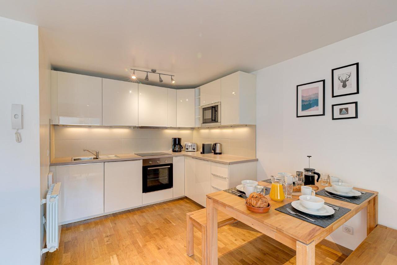 Apartment Fermes Du Montenvers B11 - Alpes Travel - Central Chamonix - Sleeps 4 Bagian luar foto