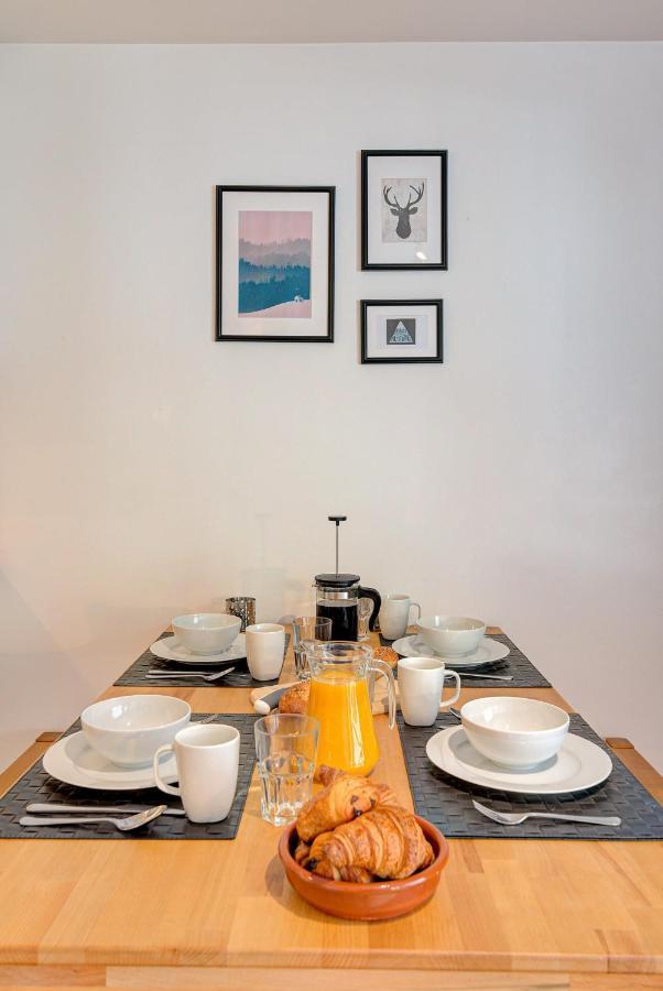Apartment Fermes Du Montenvers B11 - Alpes Travel - Central Chamonix - Sleeps 4 Bagian luar foto