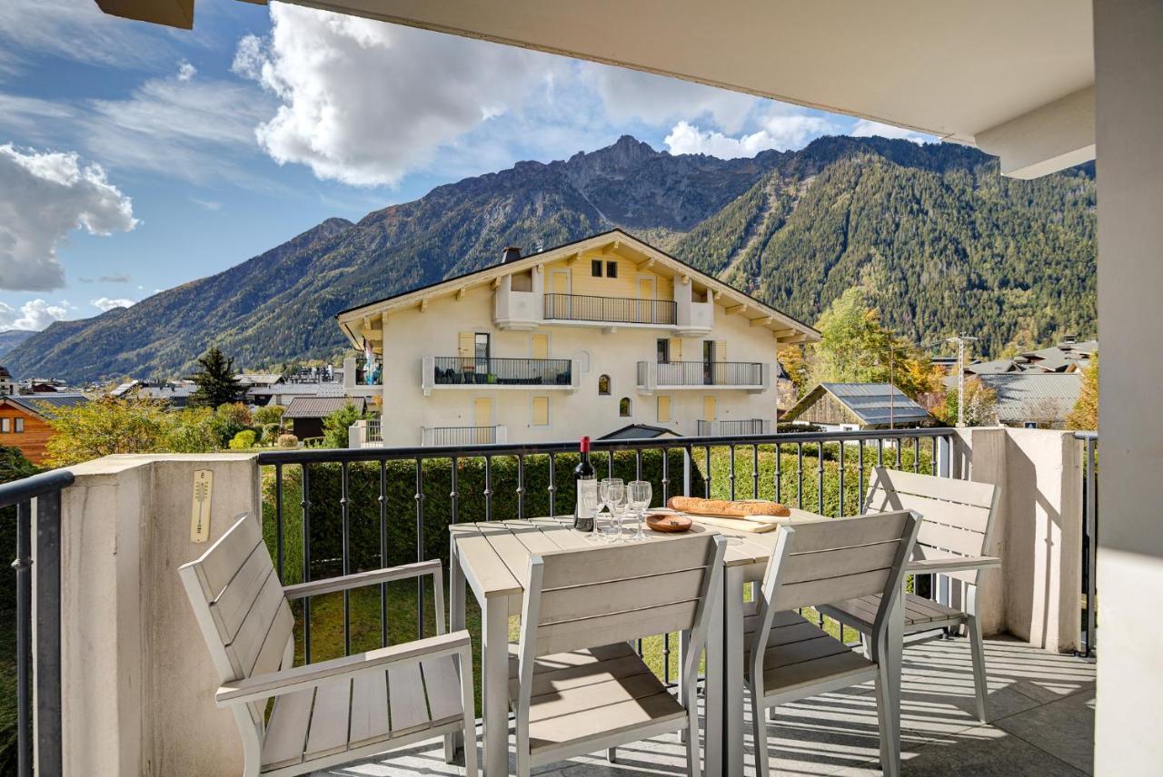 Apartment Fermes Du Montenvers B11 - Alpes Travel - Central Chamonix - Sleeps 4 Bagian luar foto