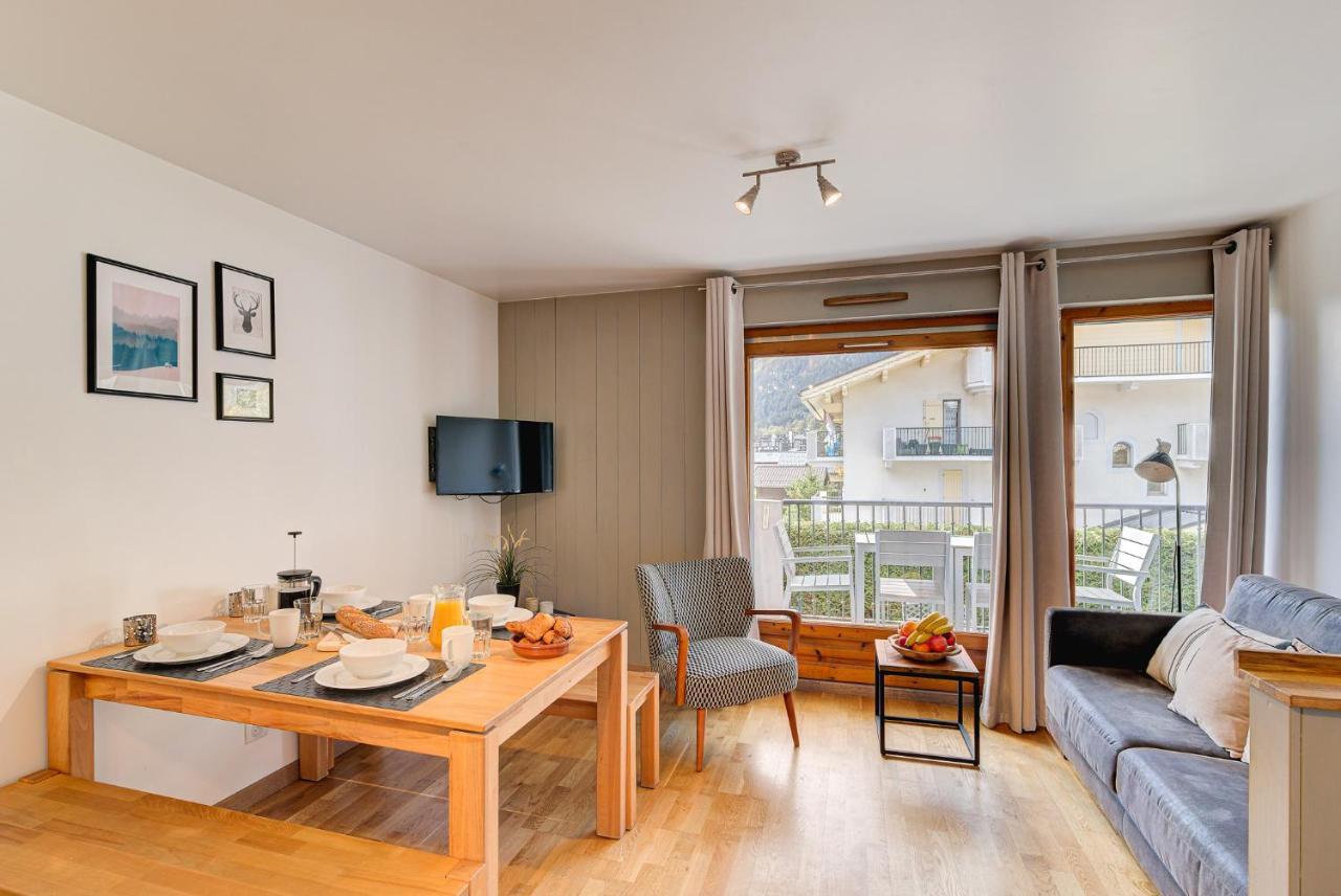 Apartment Fermes Du Montenvers B11 - Alpes Travel - Central Chamonix - Sleeps 4 Bagian luar foto